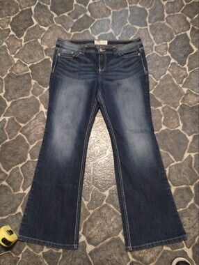 L.E.I Sophia Hipster Flare plus size jeans Size 17 VINTAGE
